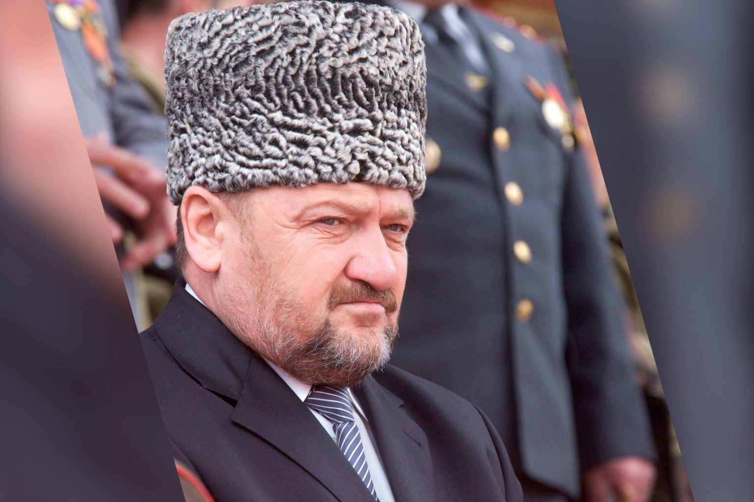 К 71-летию со дня рождения АХМАТА-ХАДЖИ КАДЫРОВА