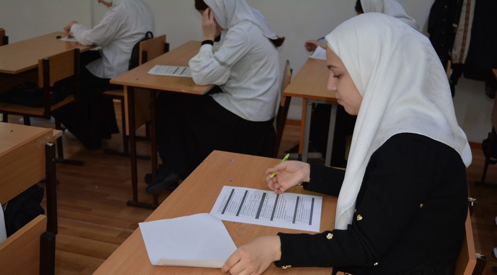 Учащиеся СОШ №47 г.Грозного узнают свои права на выборах
