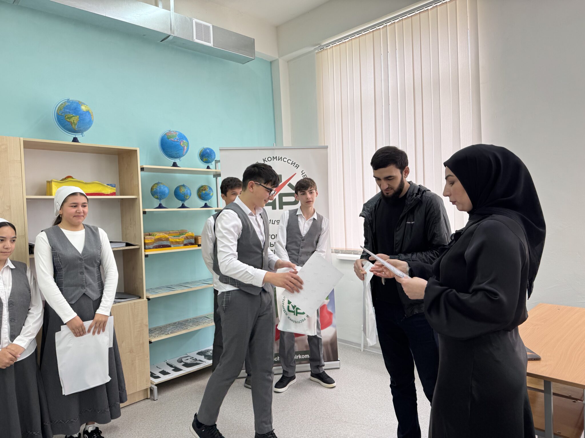В Грозненском районе прошёл конкурс «Разгадай кроссворд по избирательному праву»