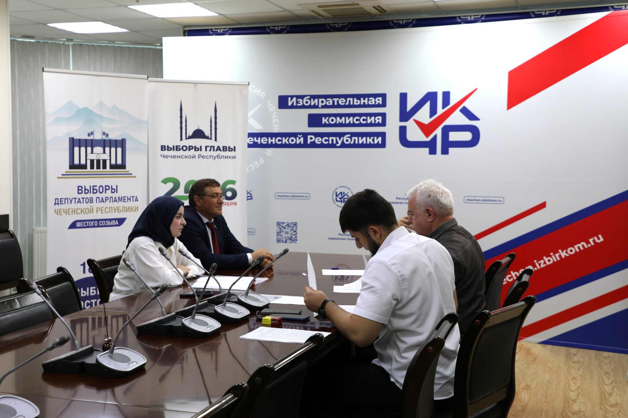 Продолжается выдвижение кандидатов на должность Главы Чеченской Республики